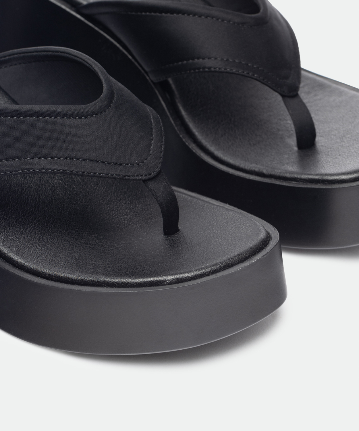Sandalia plataforma sport image number null